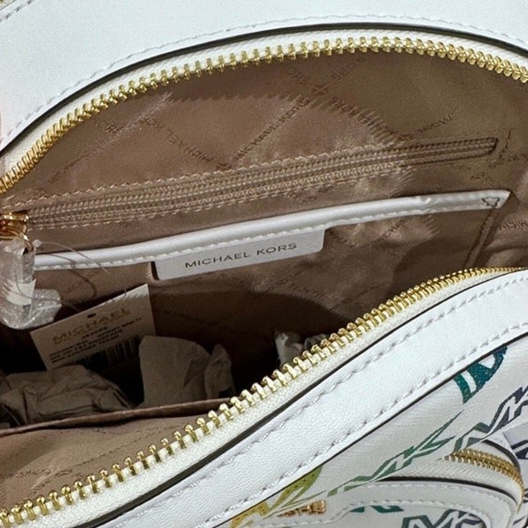 Michael Kors Backpack Jaycee Medium Jet Set MK Signature Rainbow Optic White NWT - Picture 12 of 12